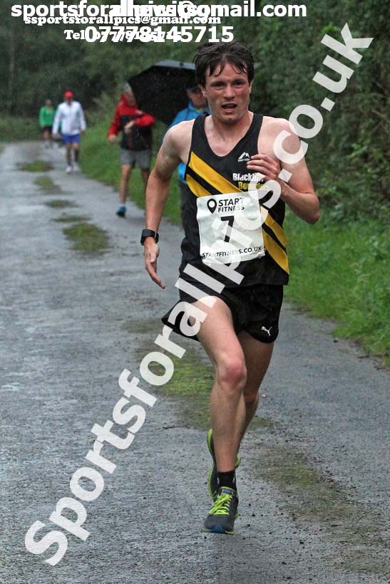 Morpeth 10k Road Race (North Eastern Champs. 10k). Photo: David T. Hewitson/Sports for All Pics